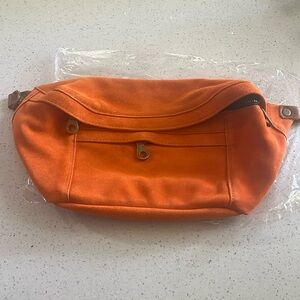 Parker Thatch Sling in orange suede. Brand new never worn.